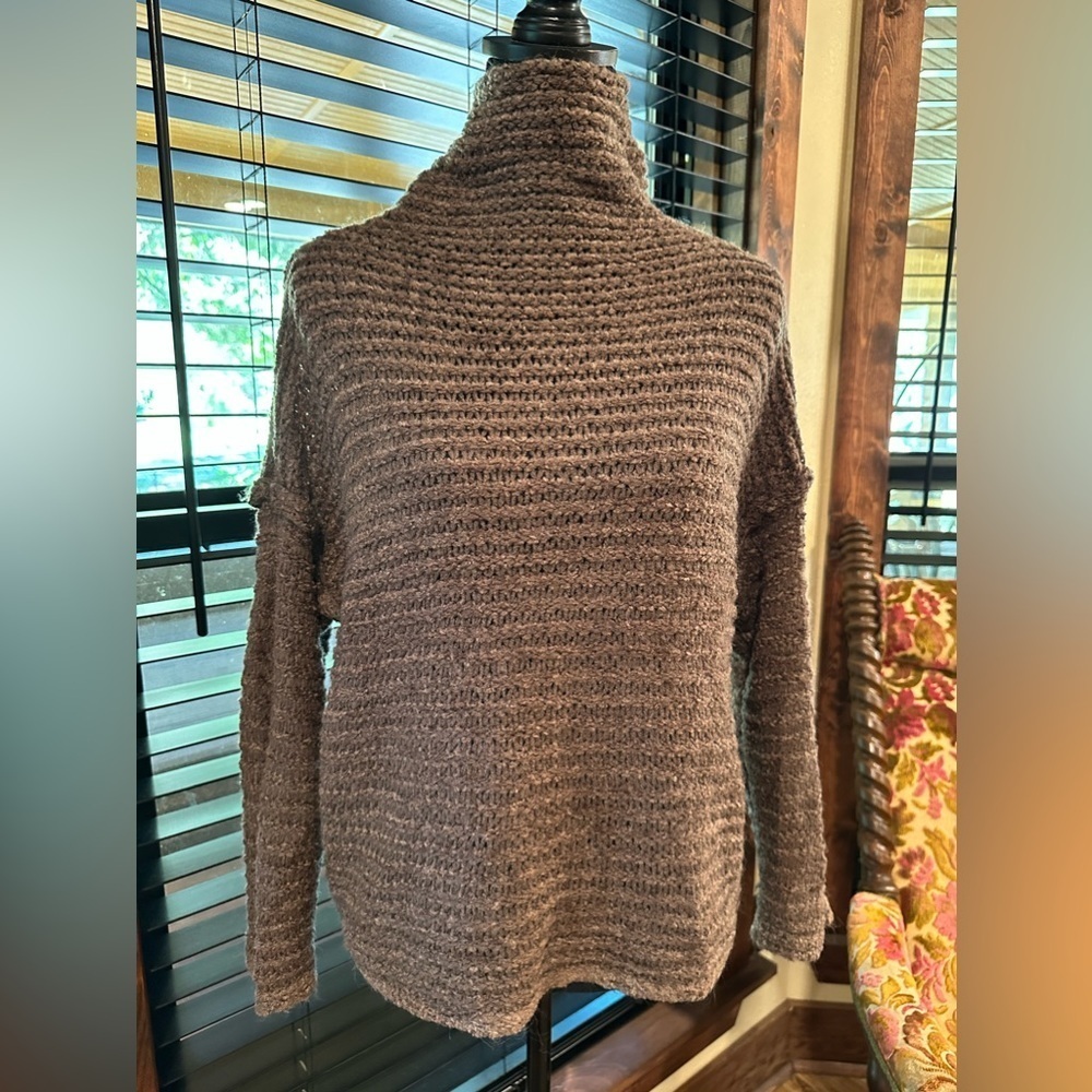 EUC Aerie Soft Cozy Cowl Neck Knit Oversized Longsleeve Sweater Size XS
